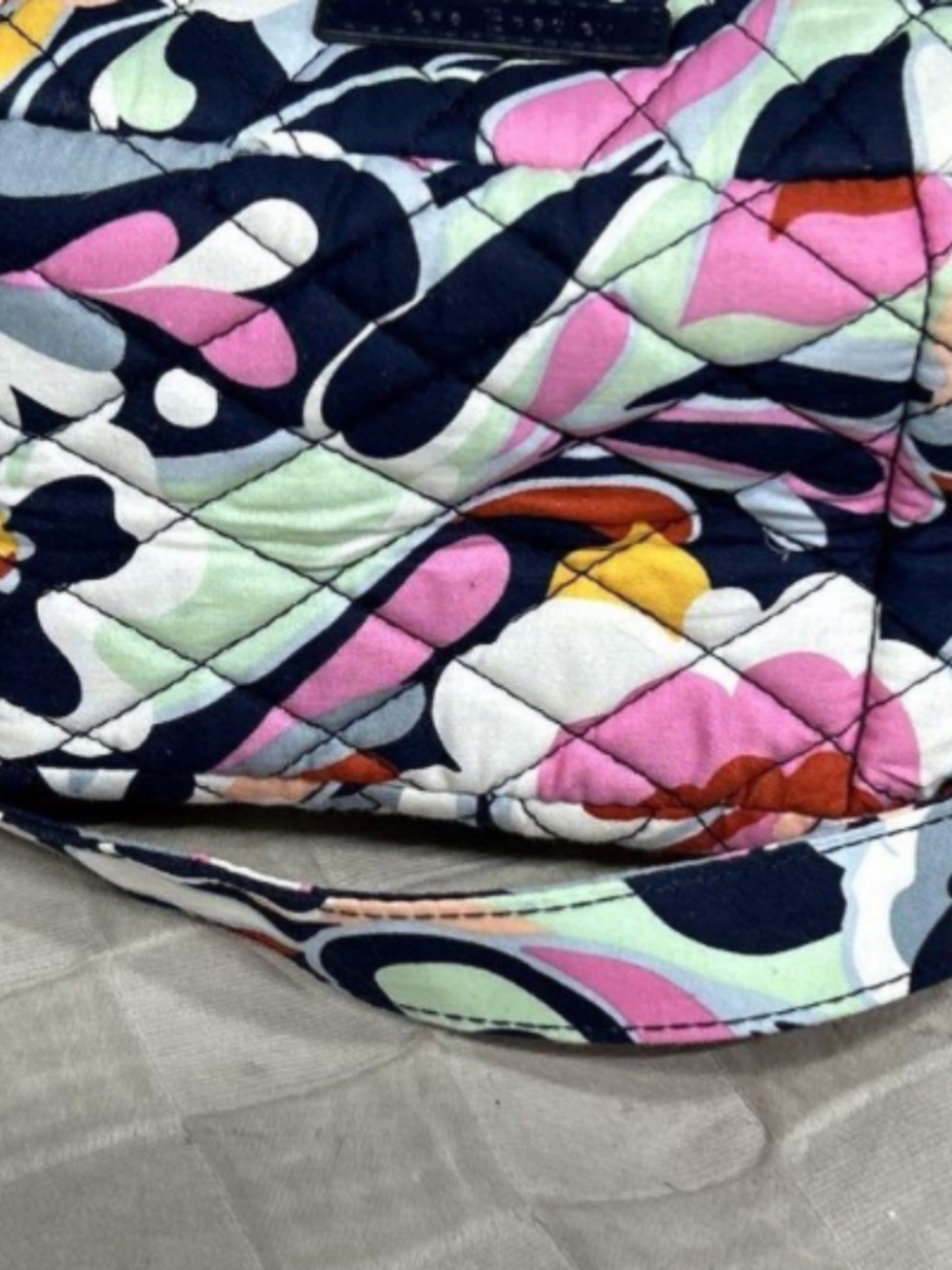 Vera Bradley Colorful Pink and Blue Floral Small Go Ahead Crossbody With Tags - Picture 4 of 8